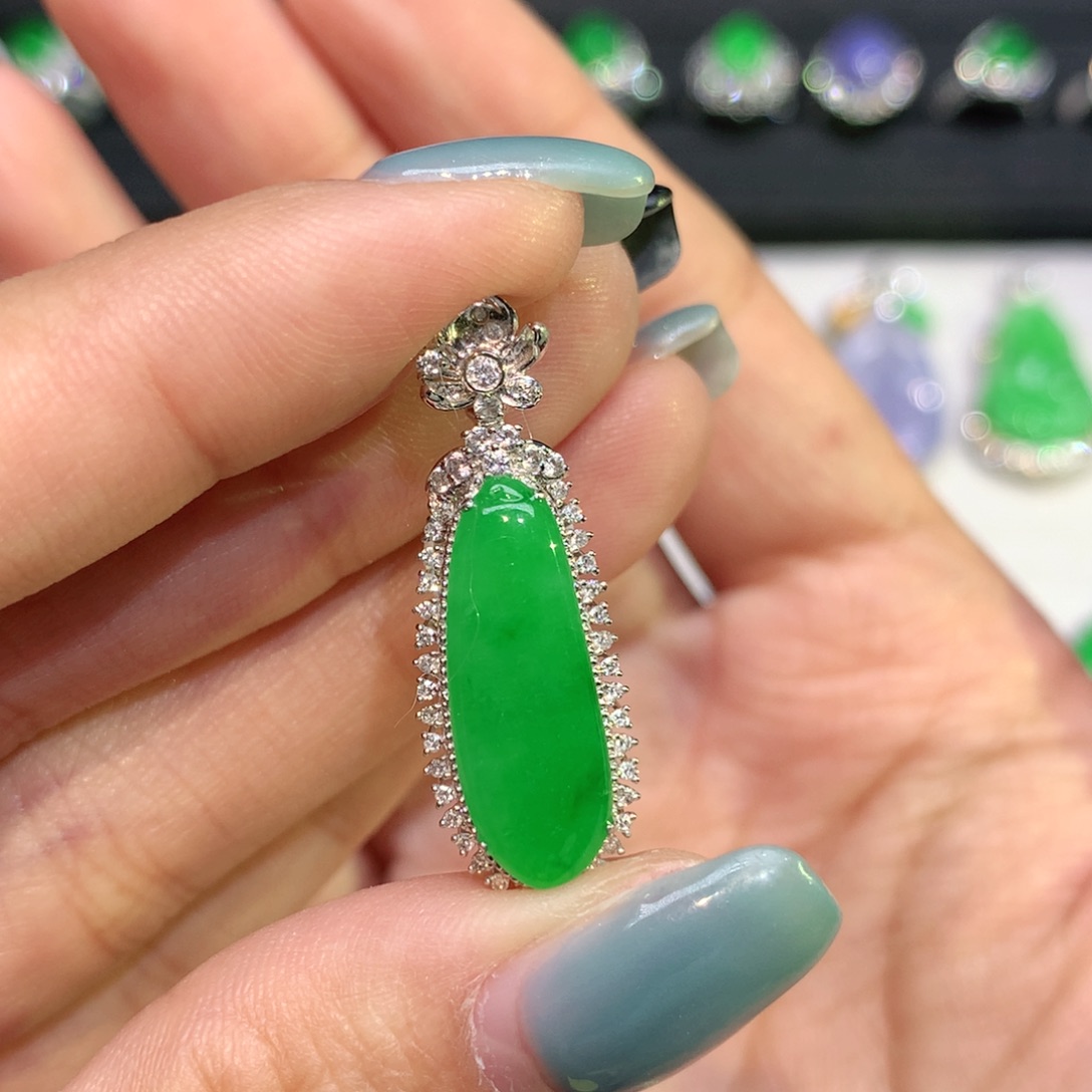 风***3翡翠18K金镶嵌吊坠(不含链)