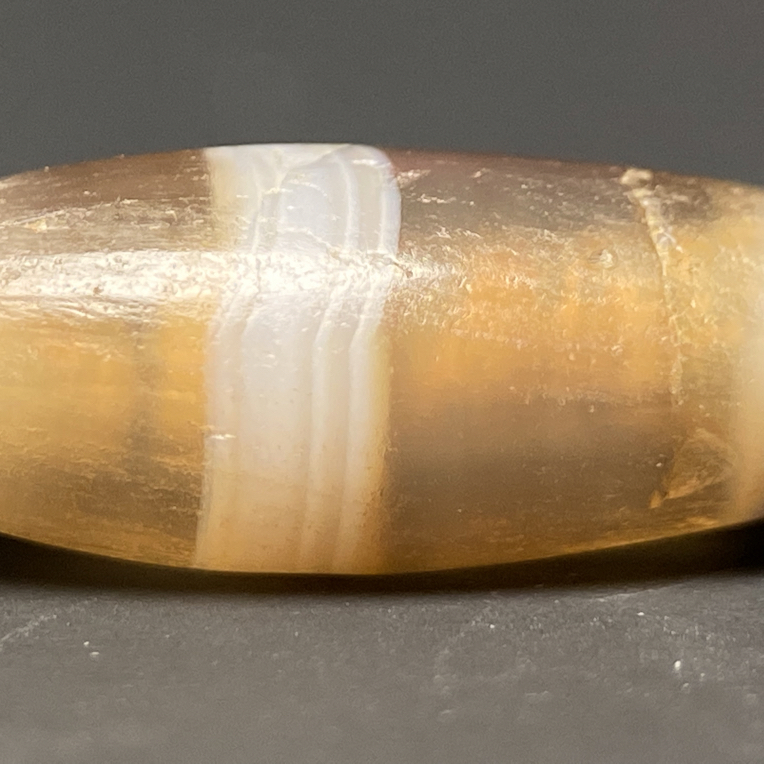 缠丝玛瑙管珠16.4*7.7mm