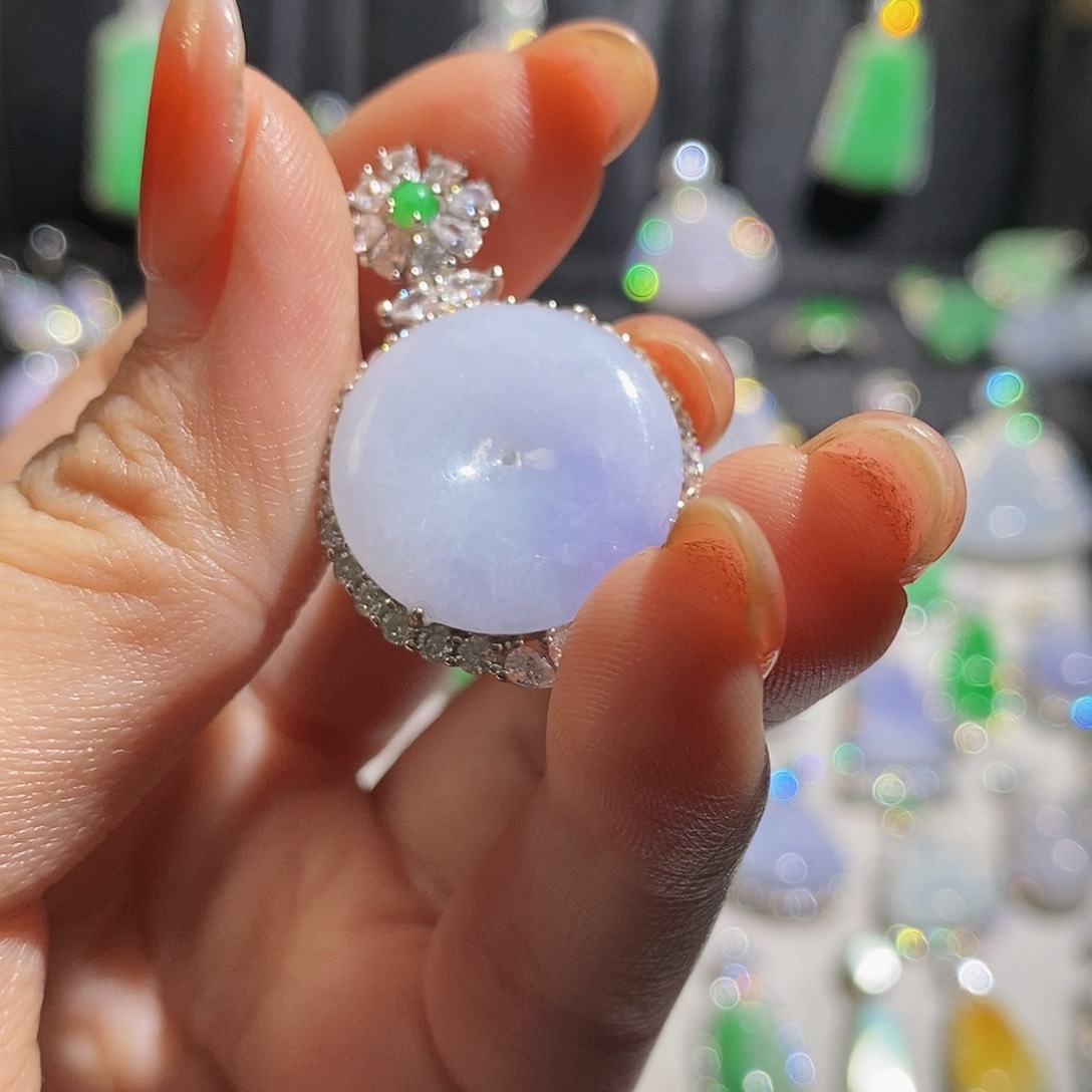 翡翠颈饰银S925镶嵌天然翡翠