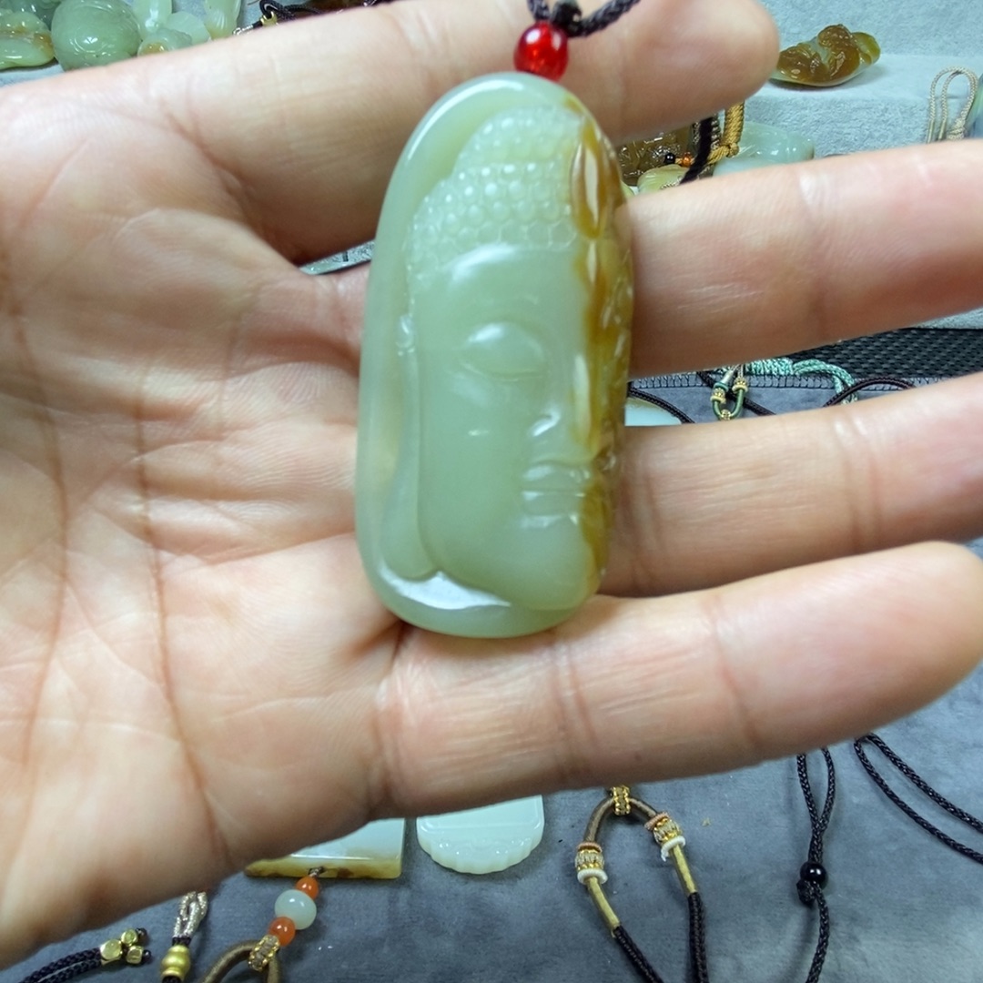 用***2和田玉未镶嵌吊坠(不含链)