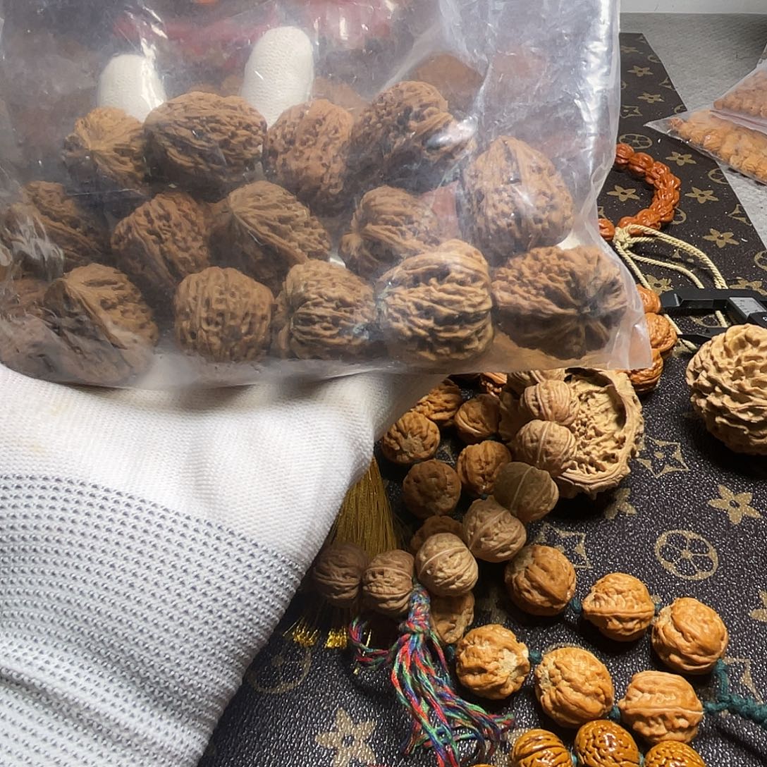 用***9核桃南疆异形核桃