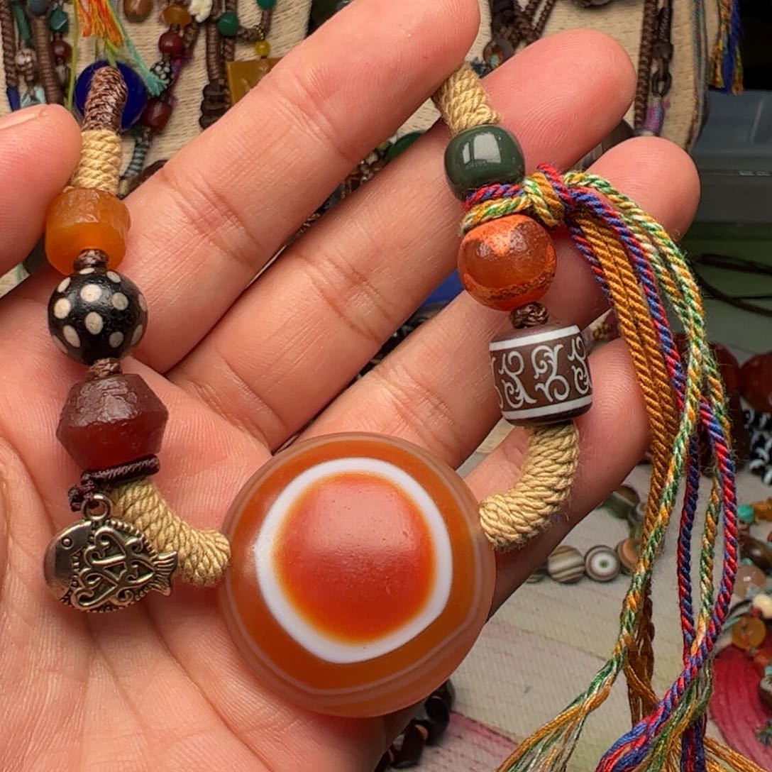 玛瑙/玉髓颈饰未镶嵌