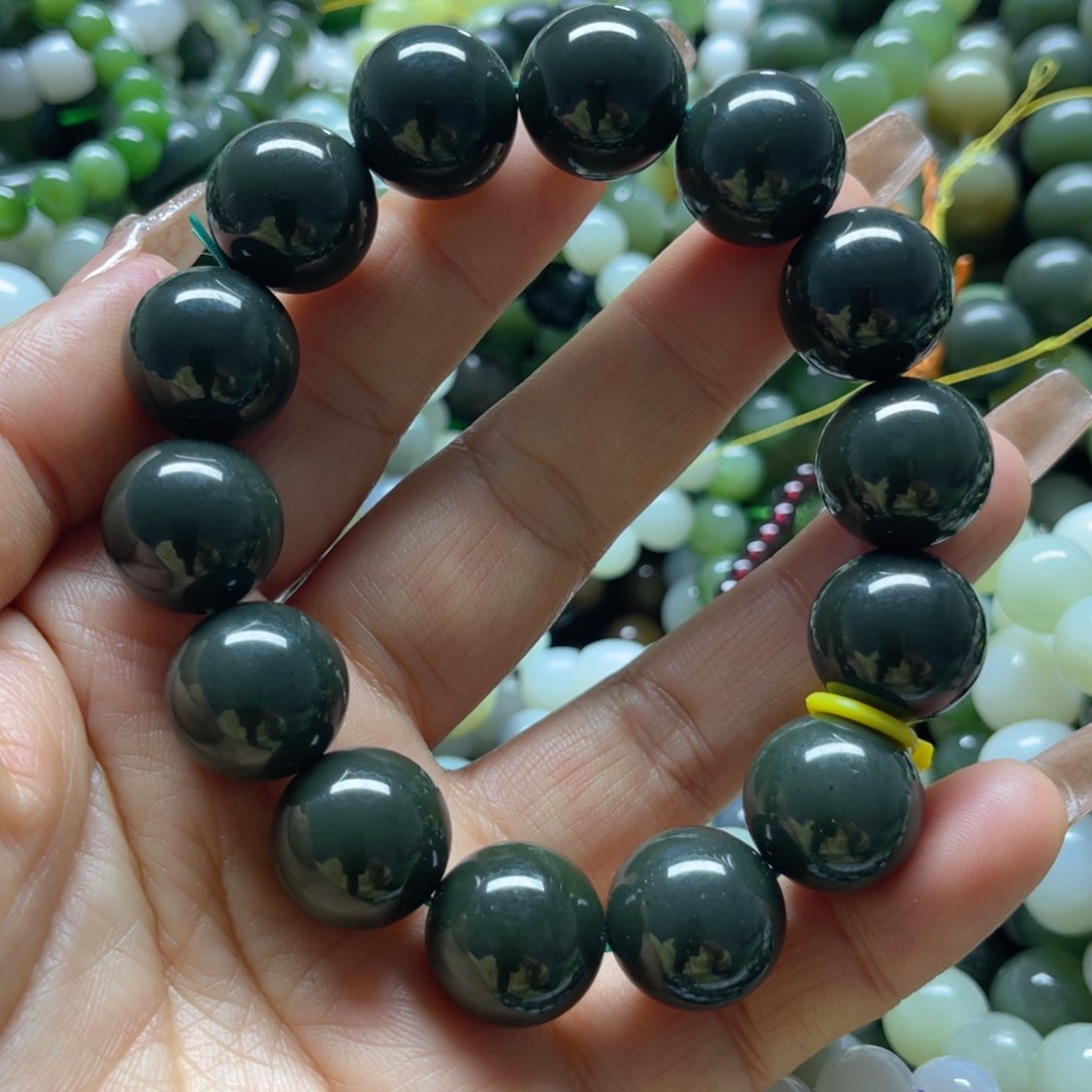 和田玉手链未镶嵌