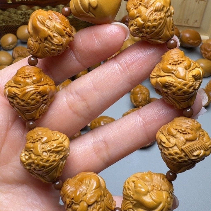 橄榄核手串/手链八大财神