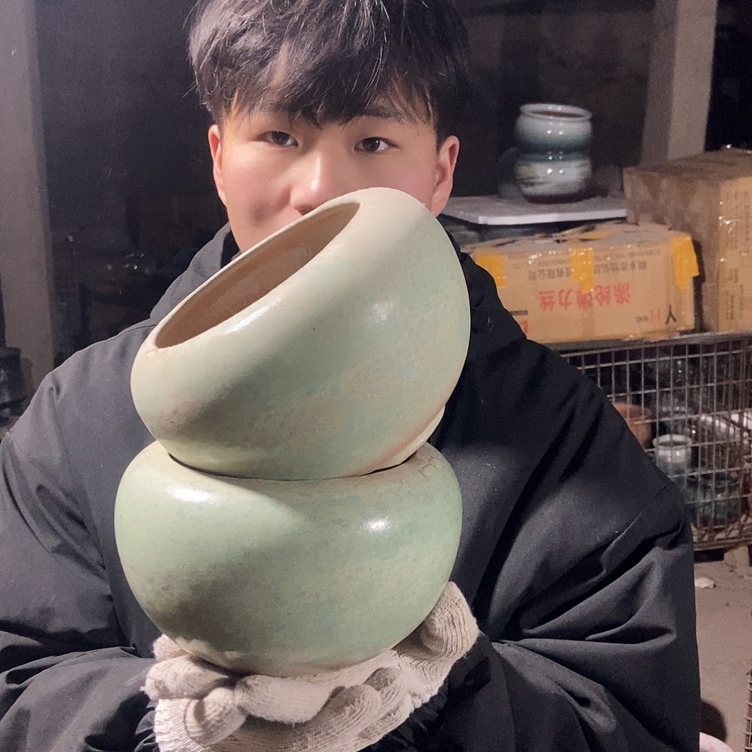 瑕疵12/12gjfjcjvjhg