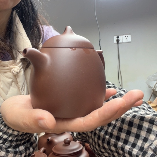 紫砂茶壶专****标泥料底槽清