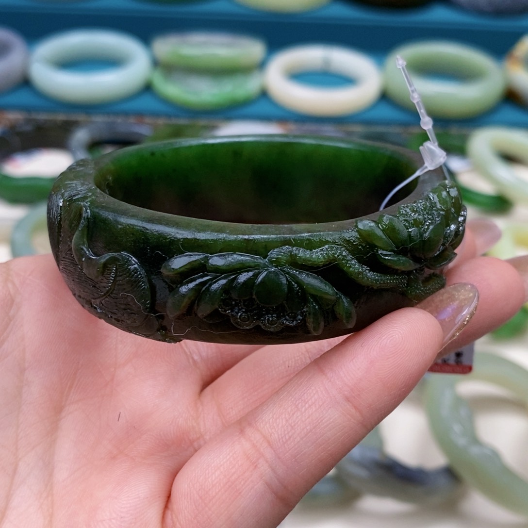 和田玉手镯58.6定制未镶嵌