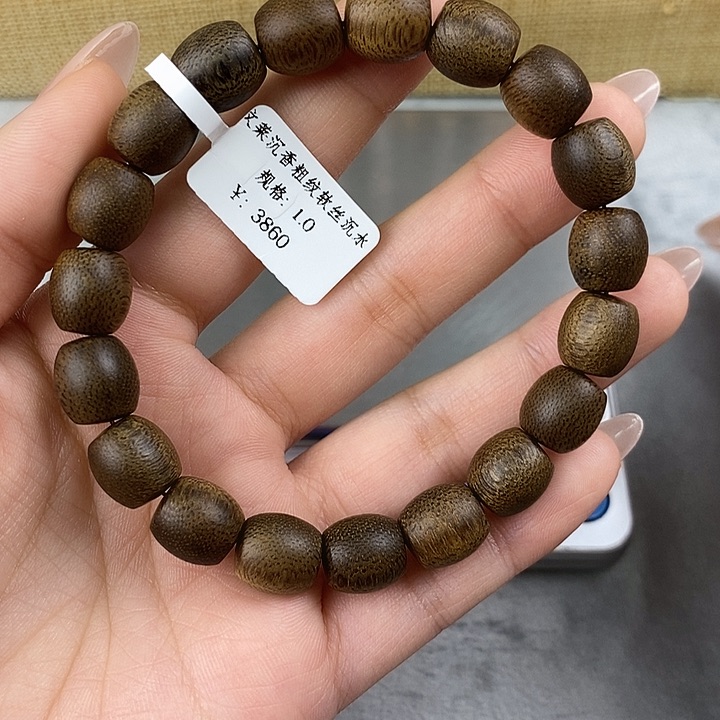 沉香手串社**哥沉香手串