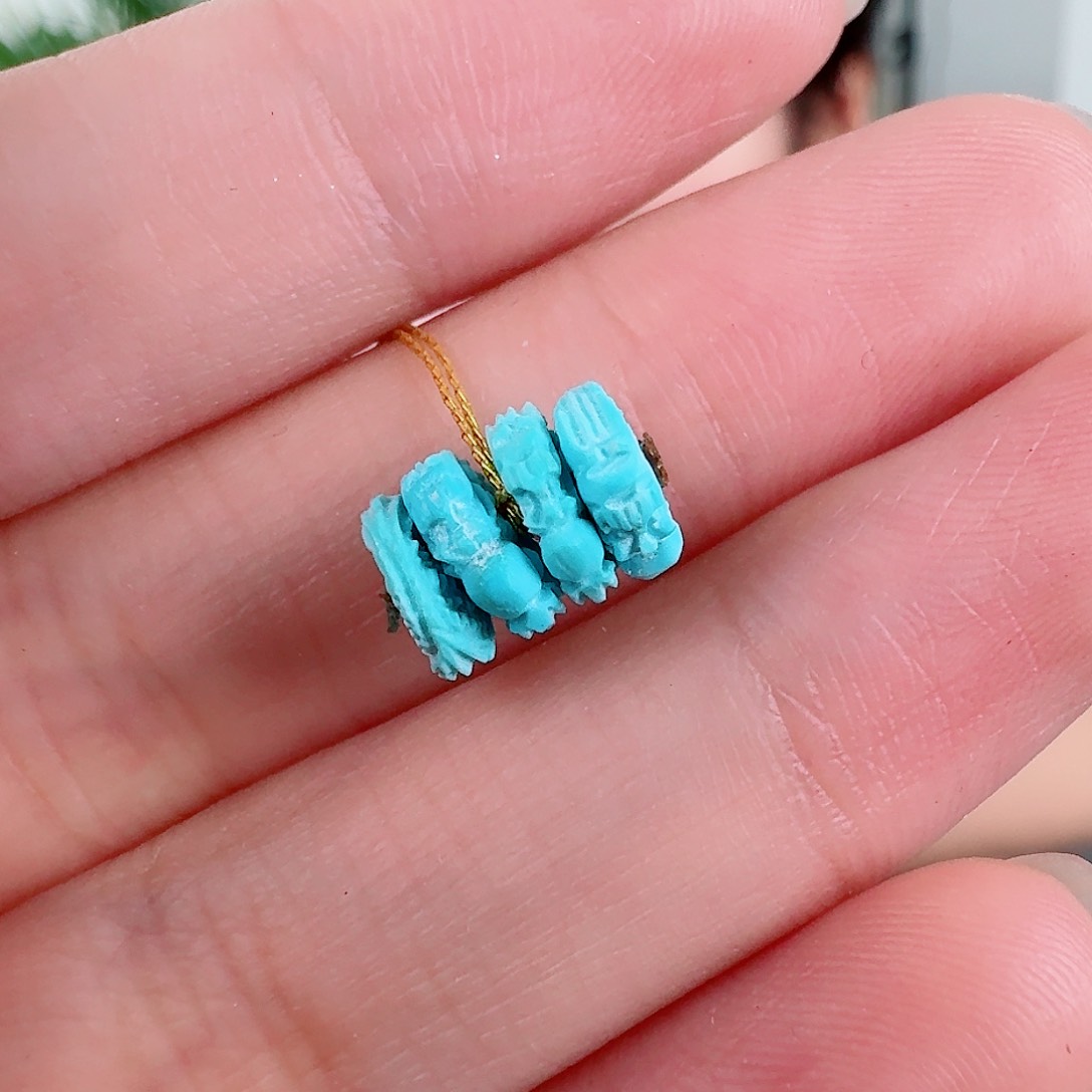 未镶嵌绿松石珠宝奇石