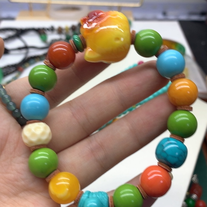 合金颈饰玛瑙/玉髓吊坠