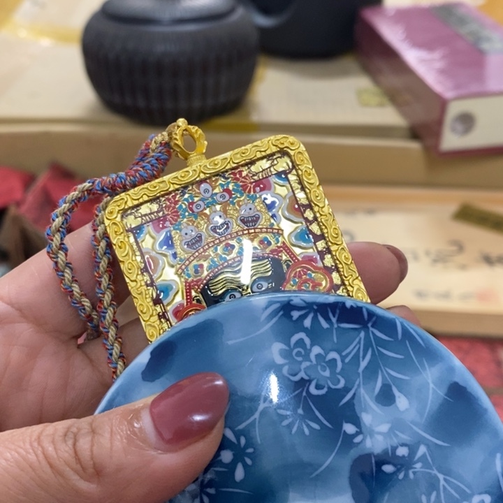 瓷瓷中古工艺品一件