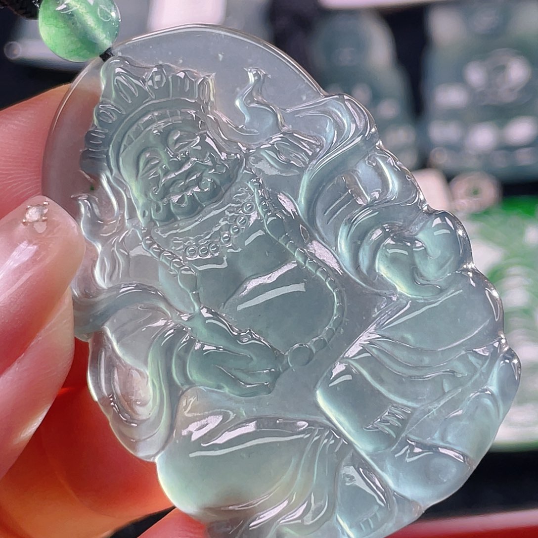 翡翠未镶嵌颈饰6，