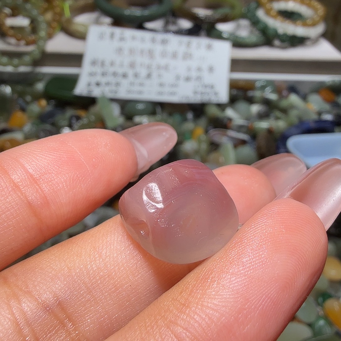 和田玉未镶嵌珠宝奇石