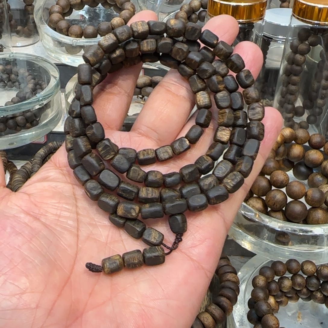 沉香手串哥*多111111111111