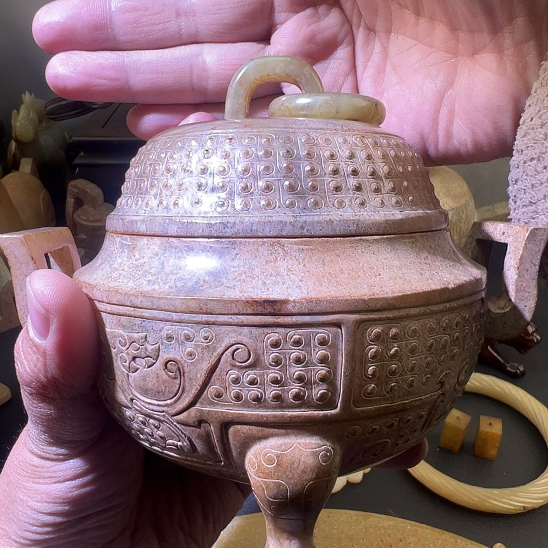 未镶嵌和田玉挂件万*然