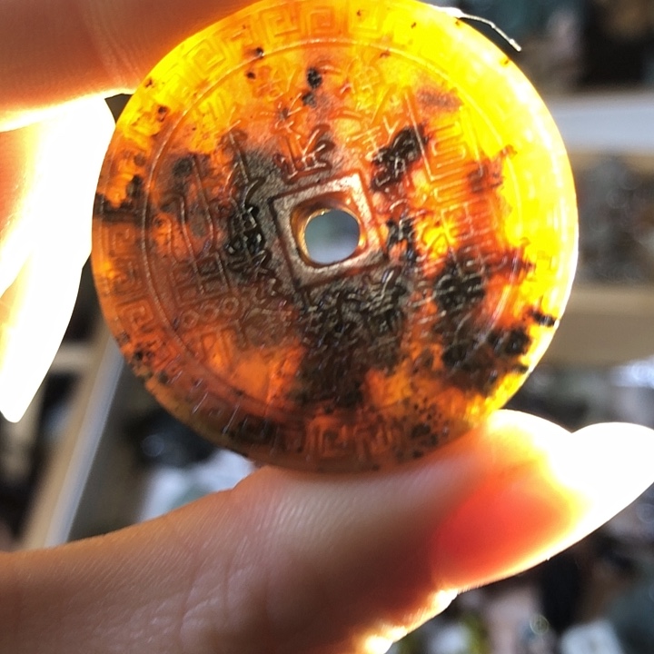 岫玉未镶嵌岫玉挂件