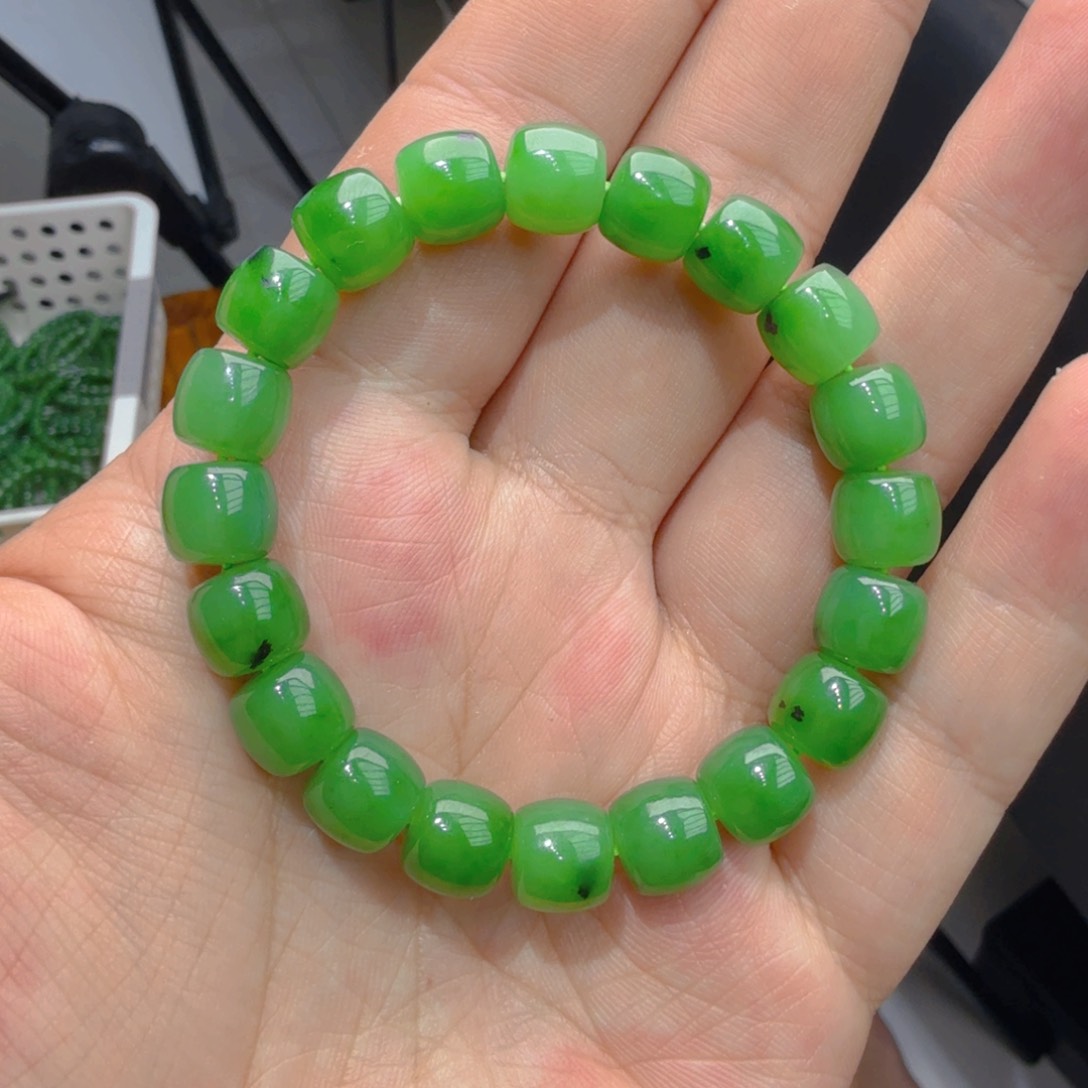 手链未镶嵌和田玉（碧玉）