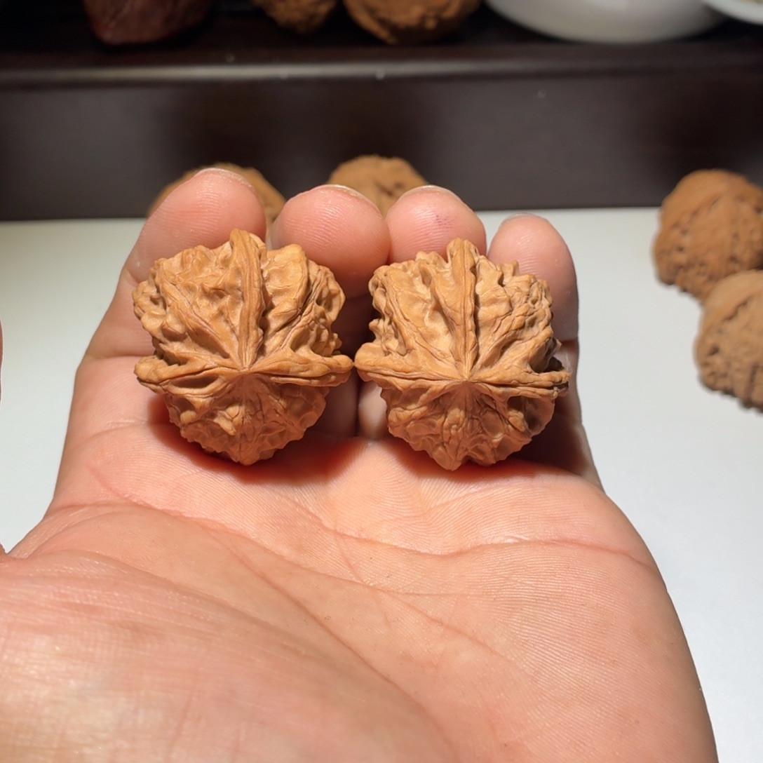 文玩核桃吊坠野生丁字