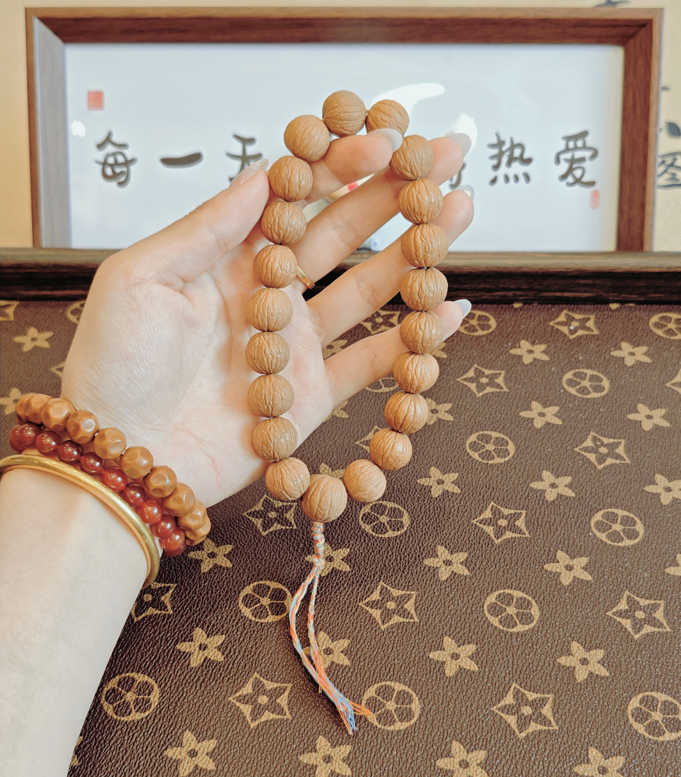 全品无瑕原皮凤羽手持猴头手串