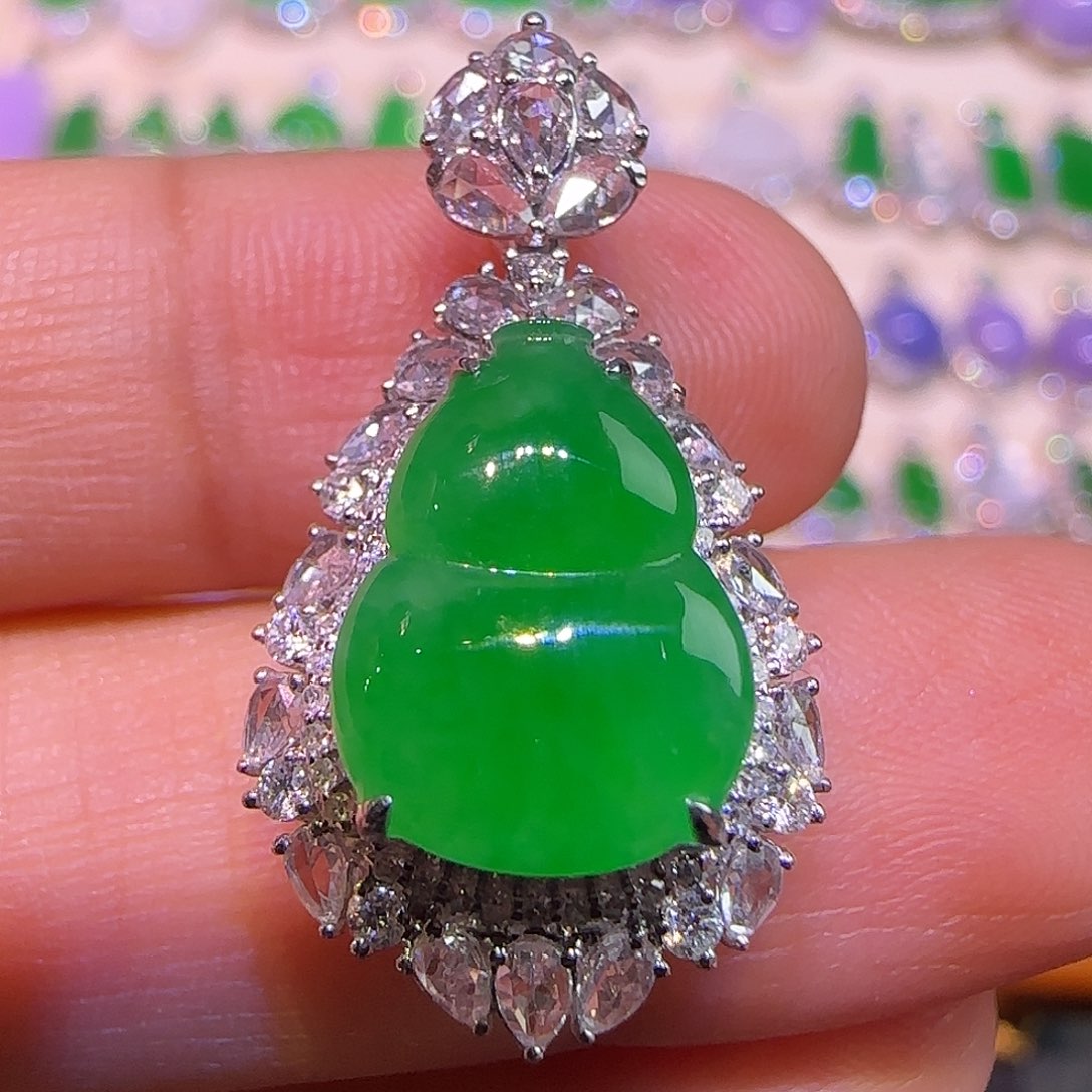 翡翠18K金镶嵌吊坠(不含链)