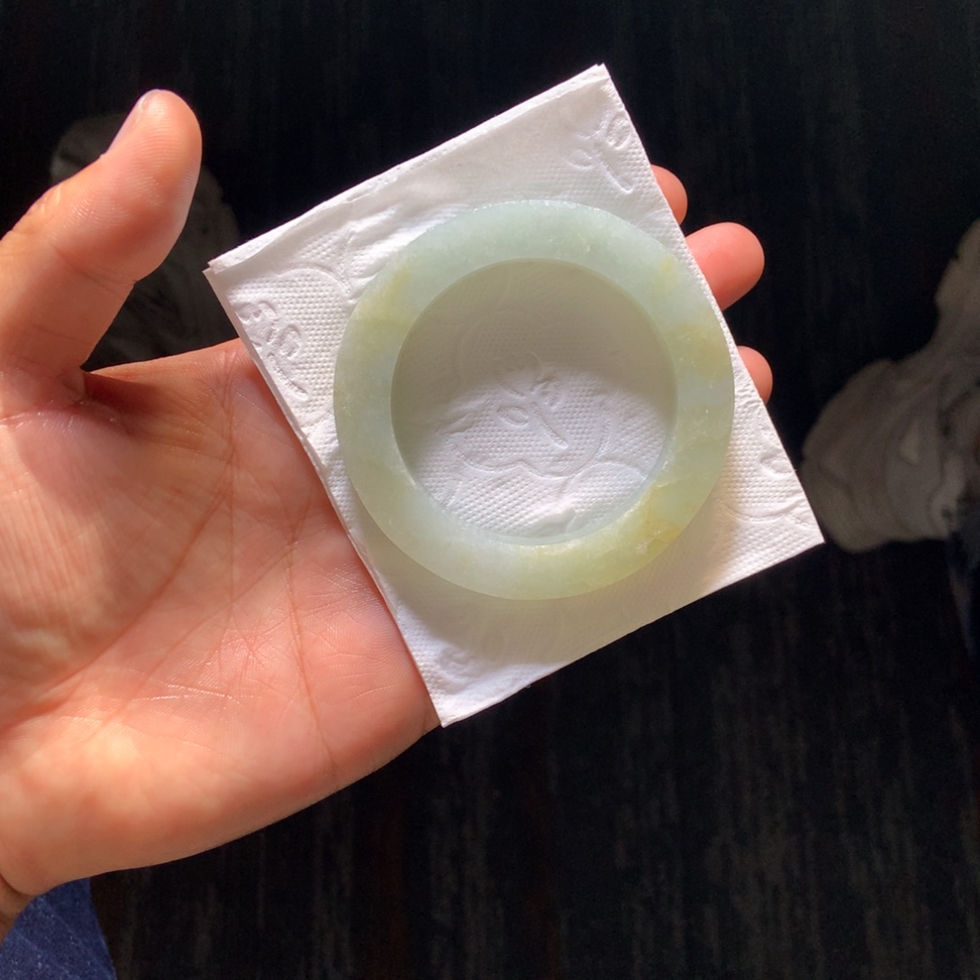 定制翡翠未镶嵌手镯定制