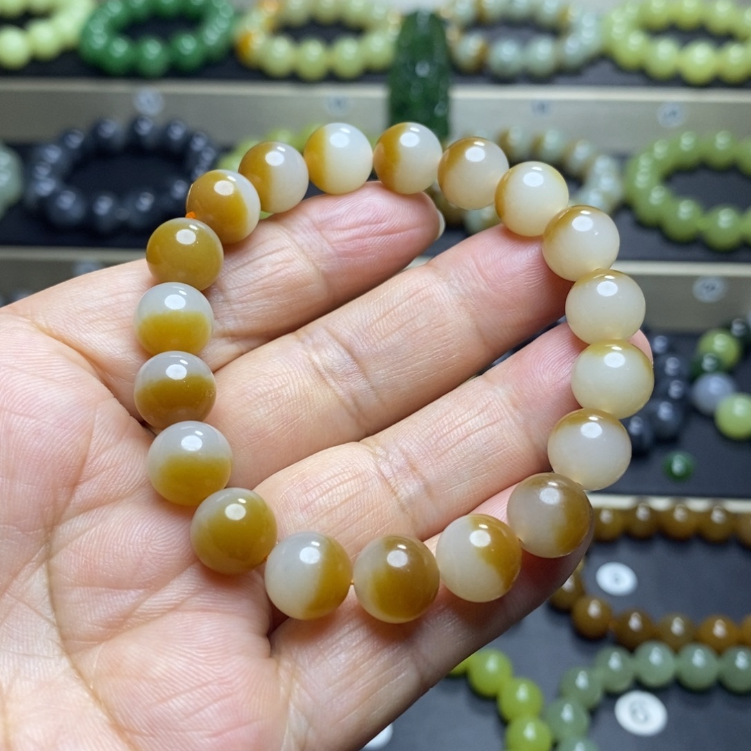 和田玉未镶嵌手串