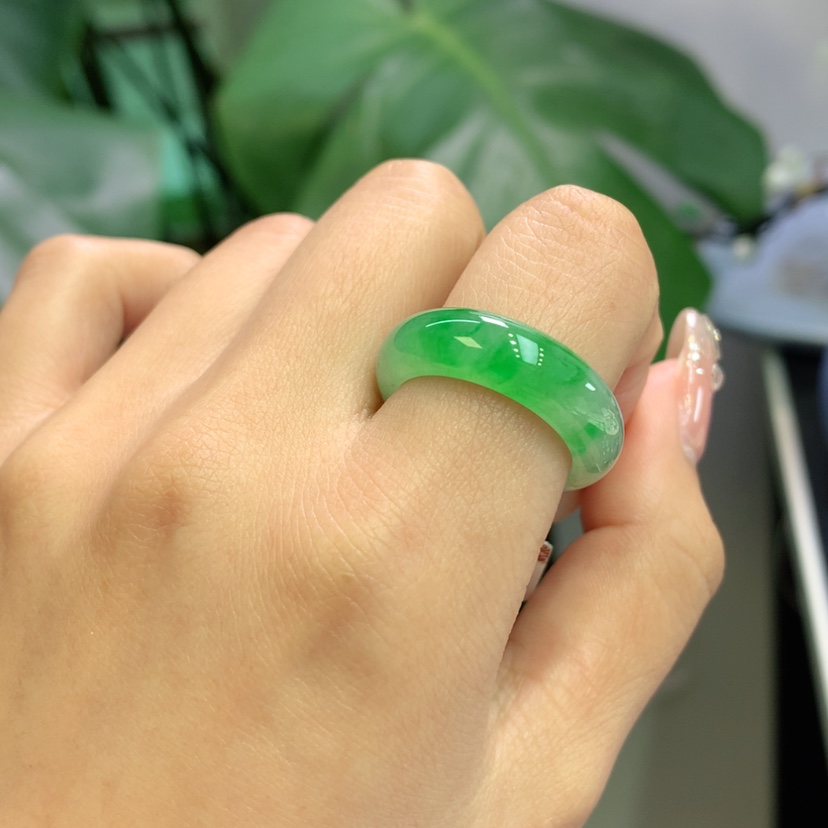 【闪购商品】翡翠戒指未镶嵌14.15号