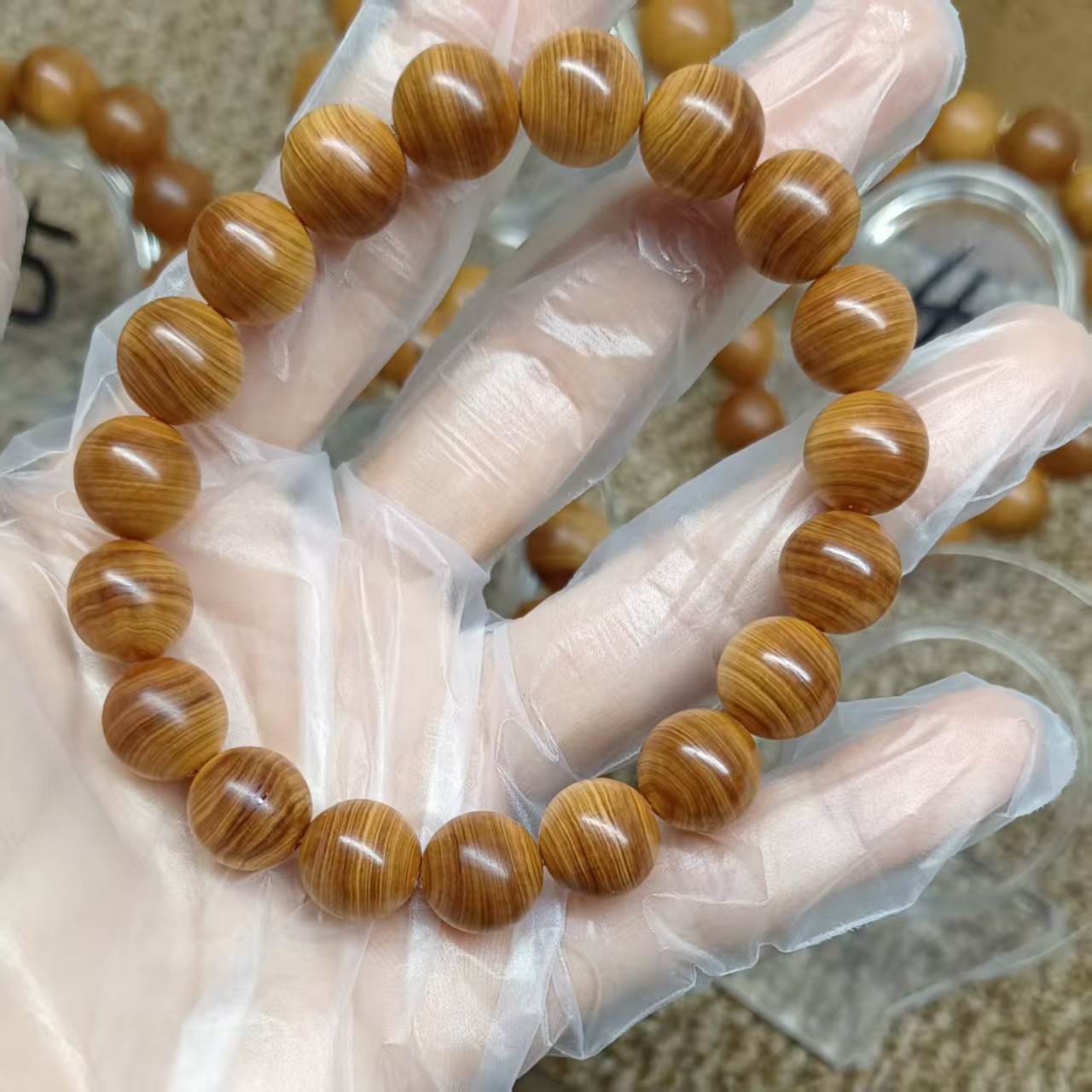 太行崖柏高油高密手串改价专拍链接