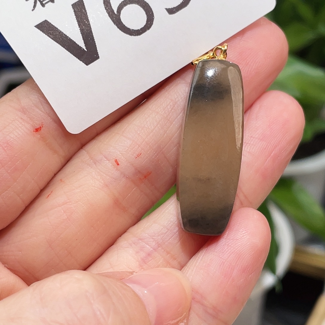 未镶嵌和田玉珠宝半成品V65