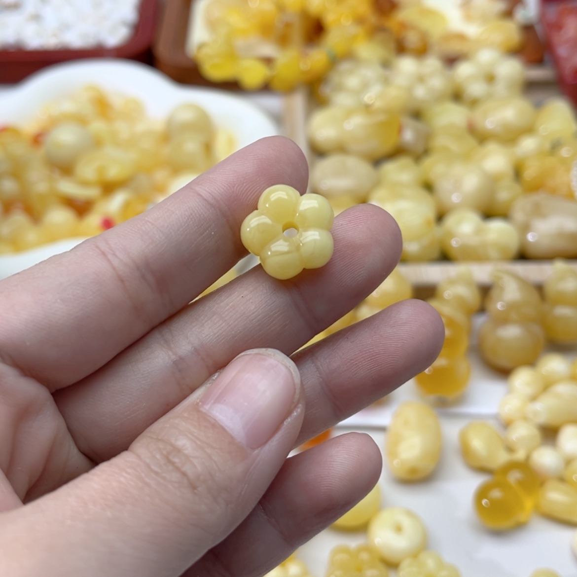 【闪购商品】未镶嵌蜜蜡裸石✎****配饰