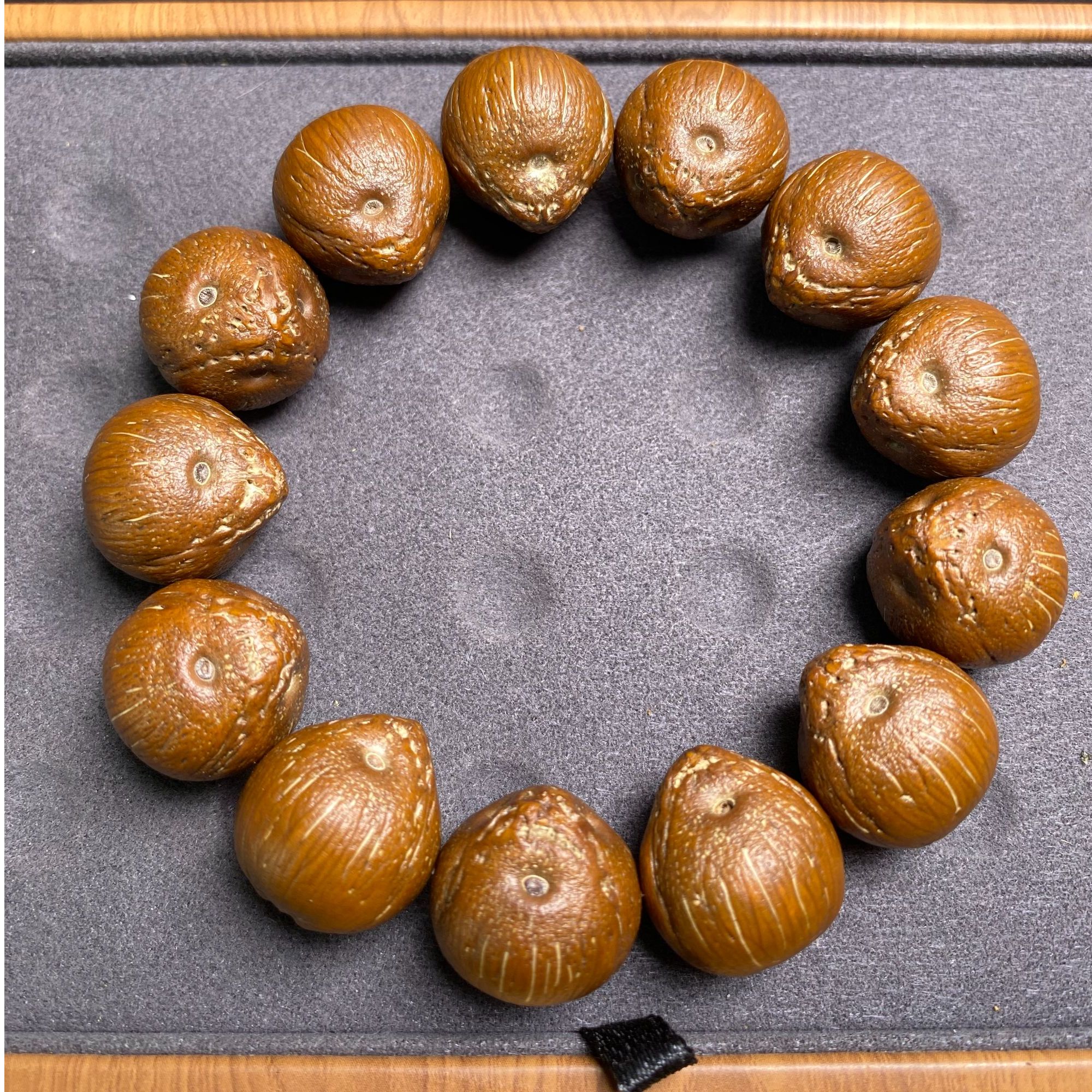 精品原皮文玩紫金鼠招财鼠原皮手串