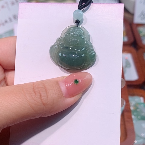 颈饰未镶嵌翡翠佛公