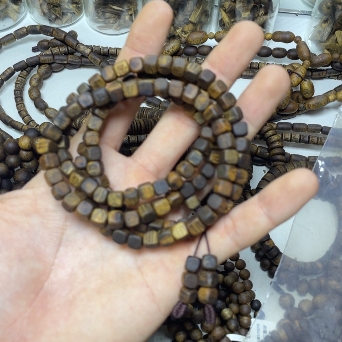 沉香碎屑沉香+0.6方糖多圈22克加