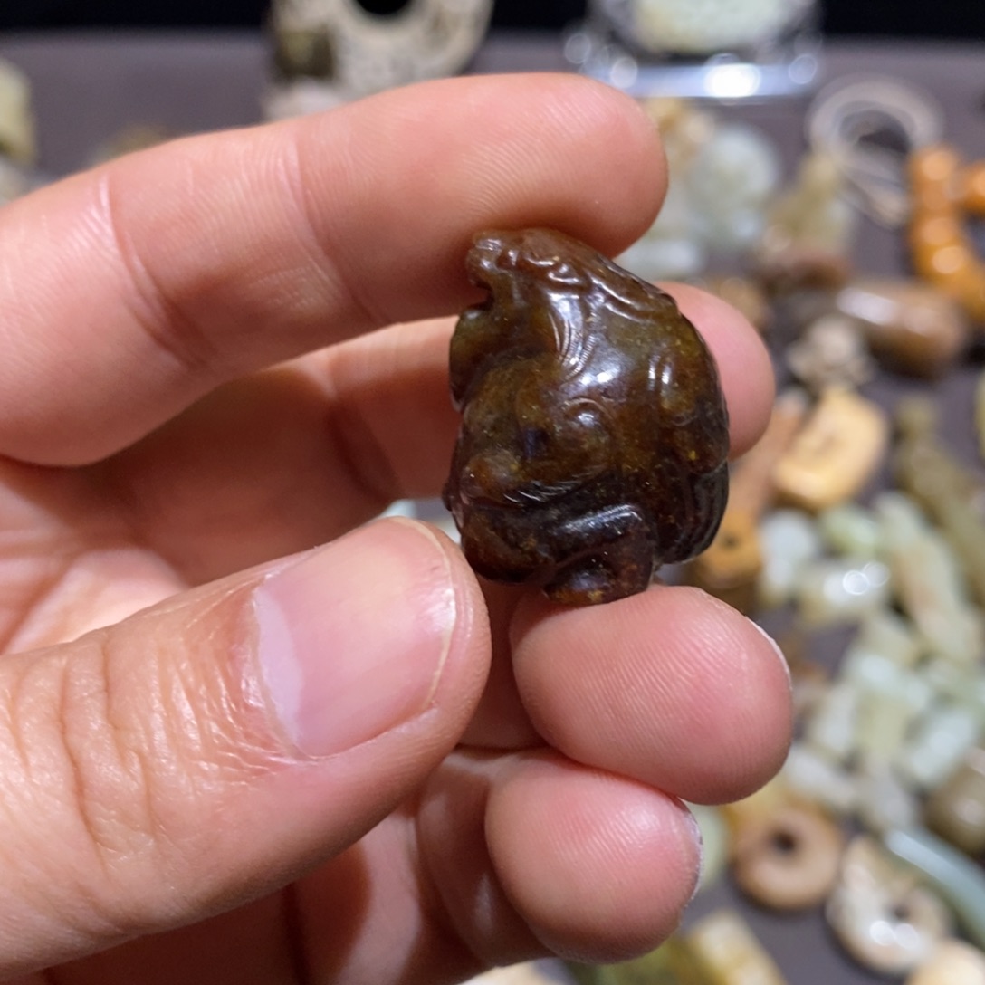 烁***丁和田玉（糖玉）未镶嵌颈饰