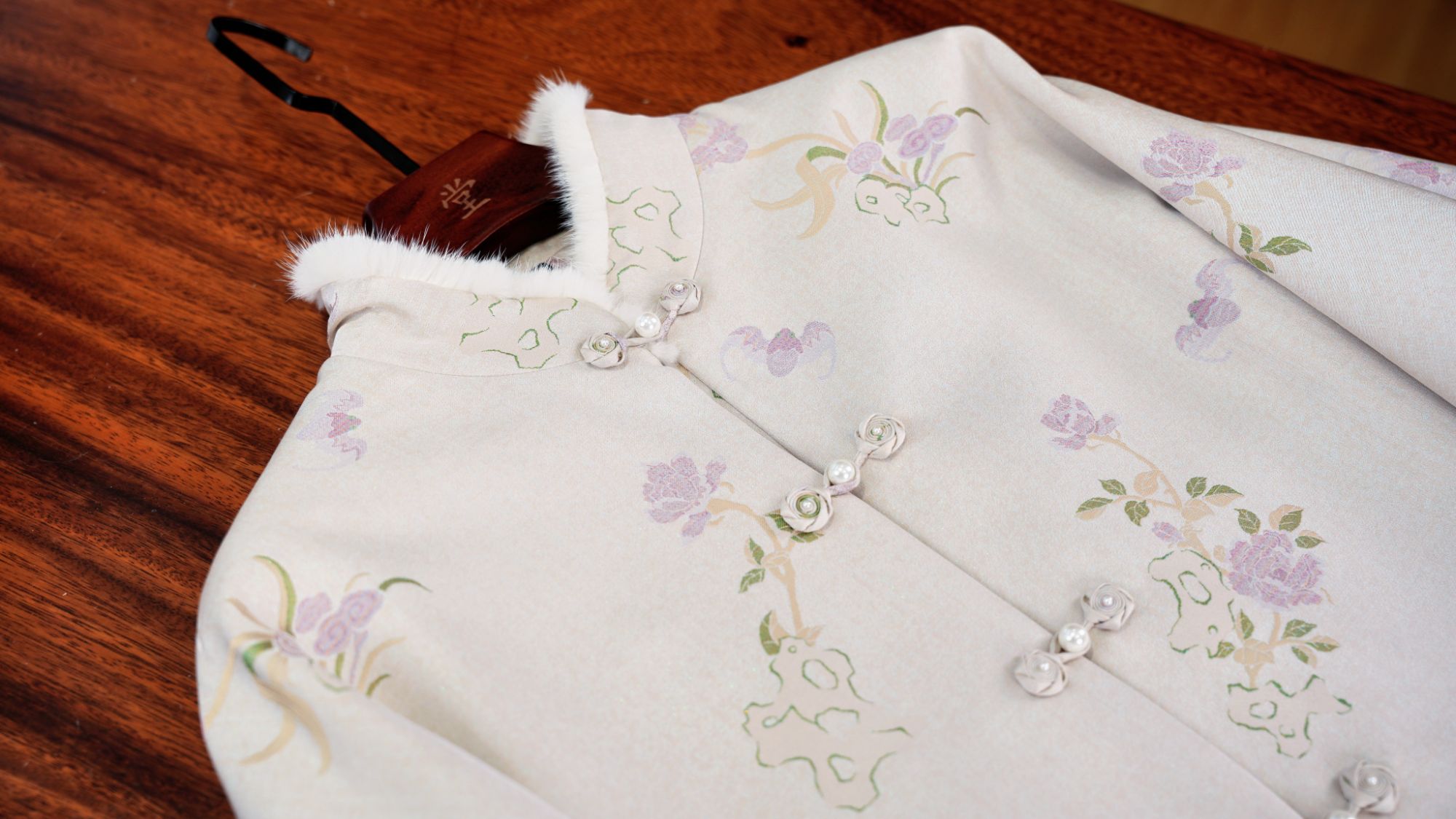 上久楷山石牡丹棉服