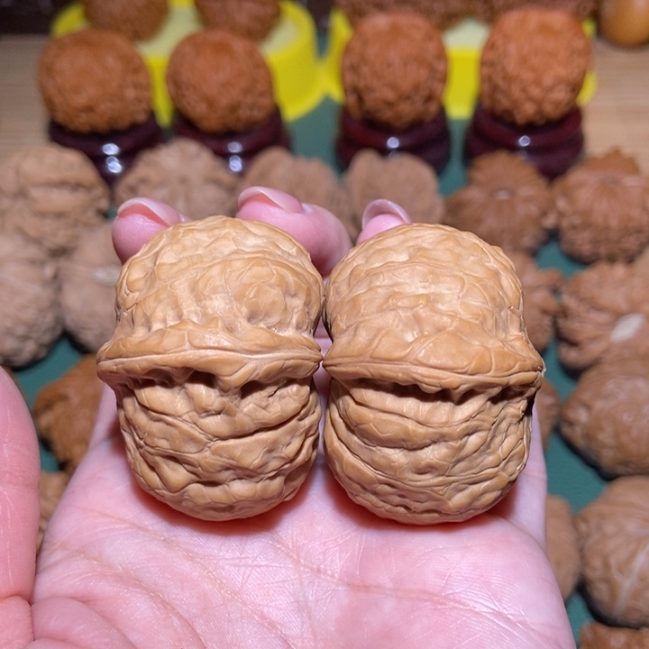 吊坠文玩核桃爱**生南瓜墩