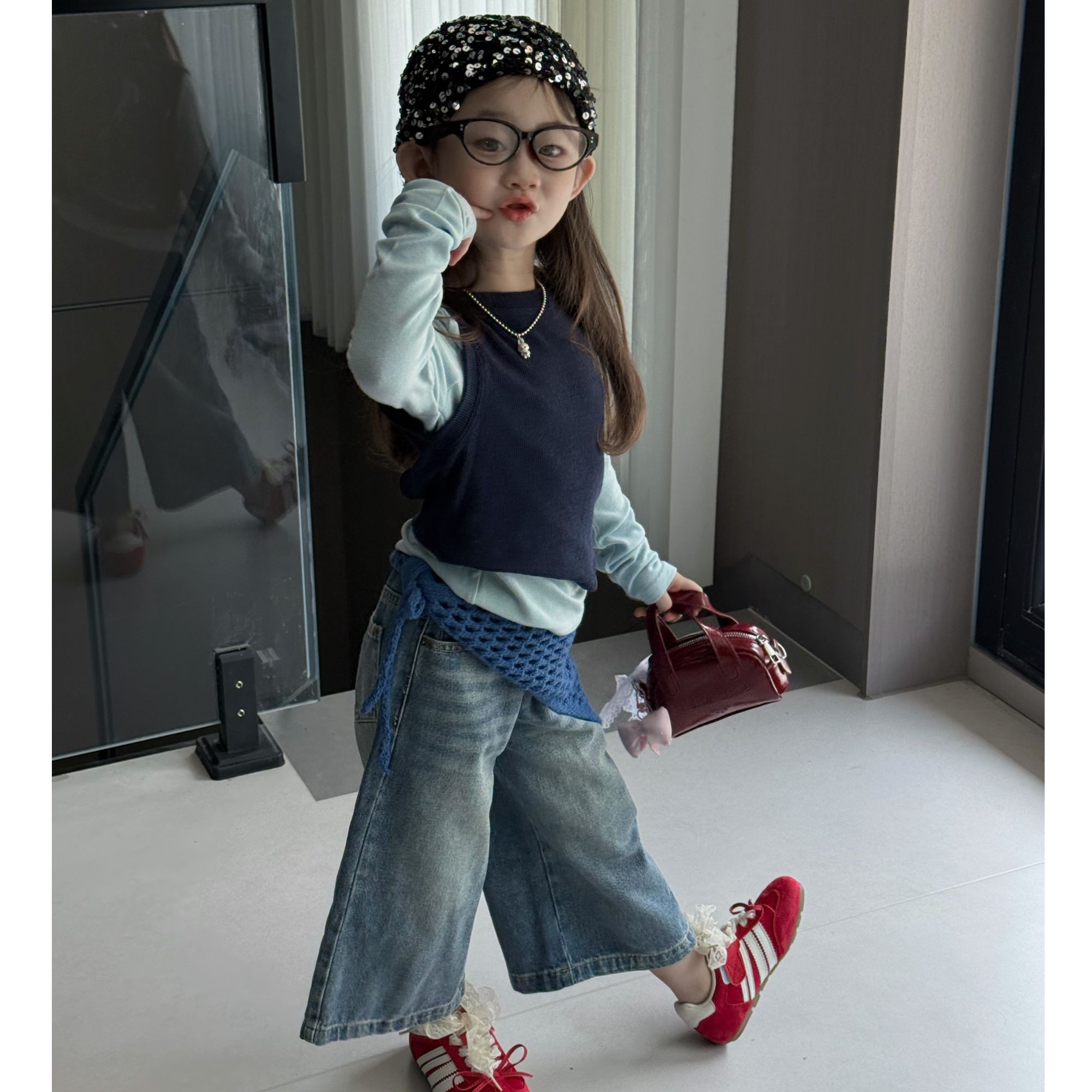 女童秋装套装2025新款设计感蓝色背心上衣两件套休闲牛仔裤三件套