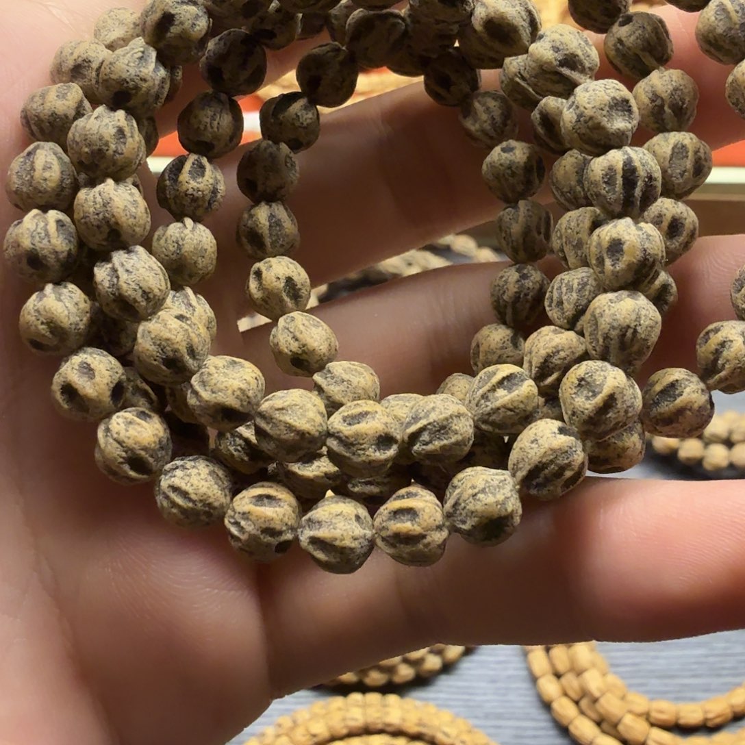 辽****吊坠柏香籽/百香籽