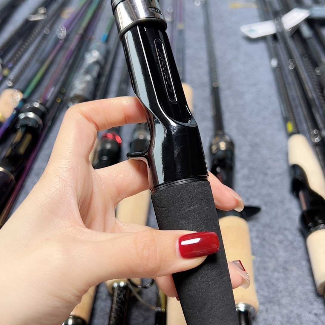 2.1m碳素?**蔡抢柄路亚杆