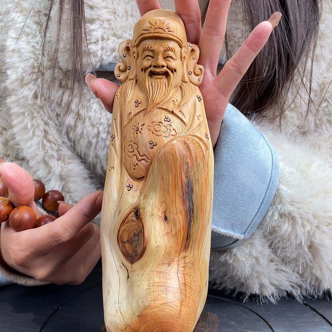 柏木（崖柏）随型艺术根雕