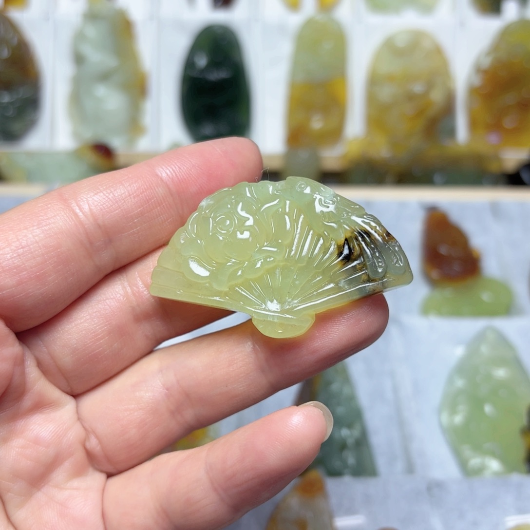 蛇纹石玉吊坠(不含链)未镶嵌