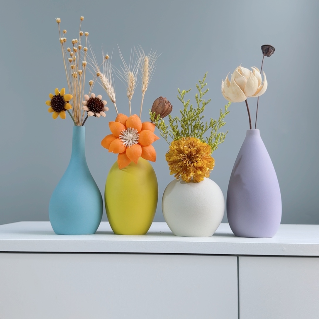 摆件陶瓷小花瓶含花总高约20-30cm