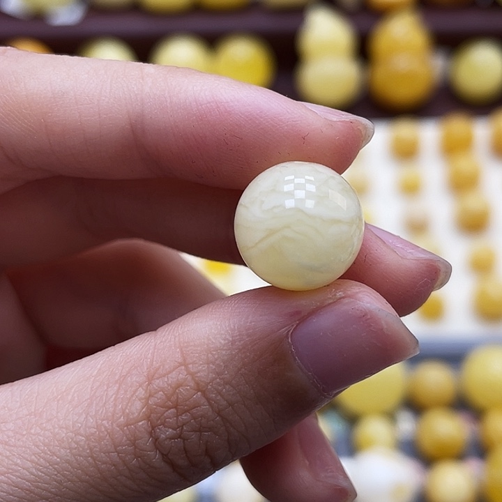 琥珀未镶嵌裸石13.3mm虎皮圆珠瑕