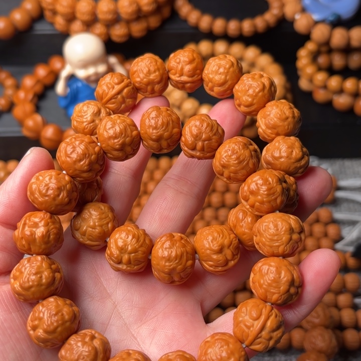 小****猴头核桃吊坠去中央音乐学院