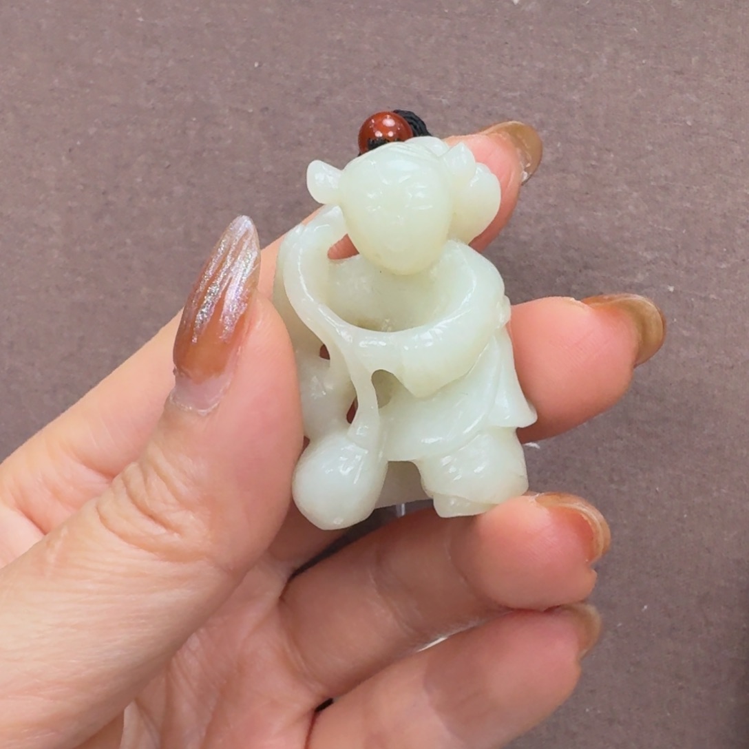 未镶嵌和田玉挂件