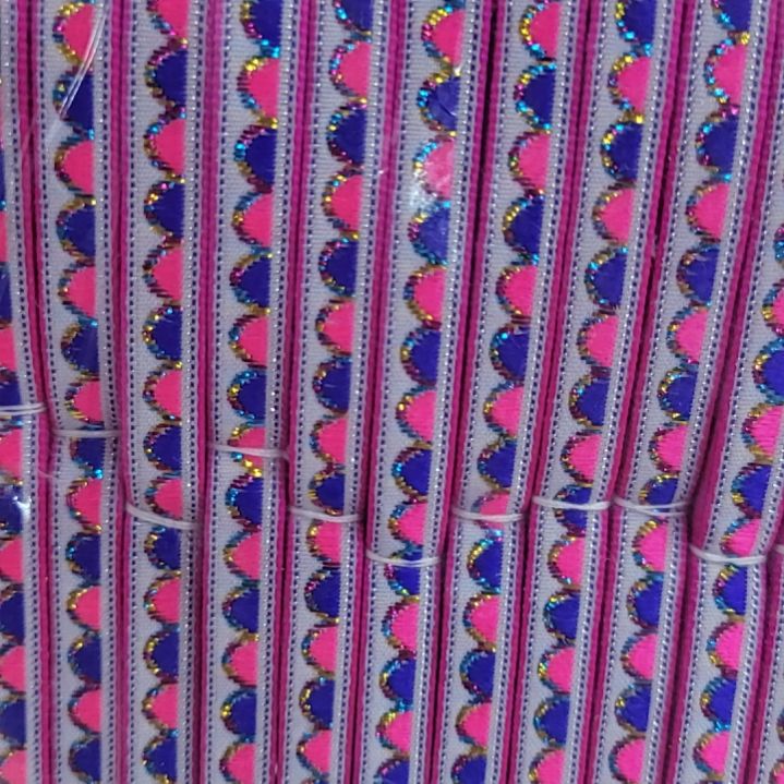 0.8公分宽一包30个，白底半圆