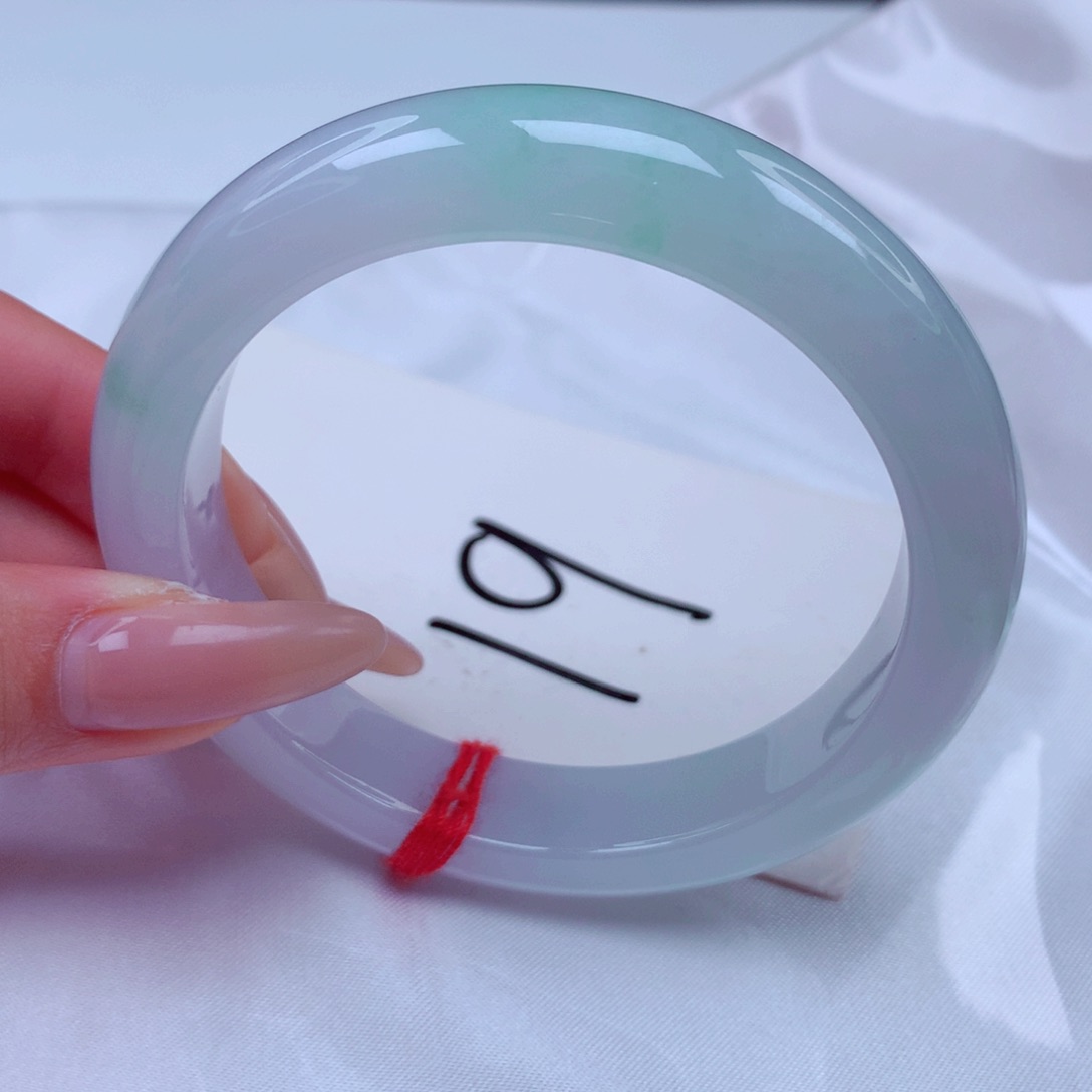 翡翠手镯未镶嵌翡翠54