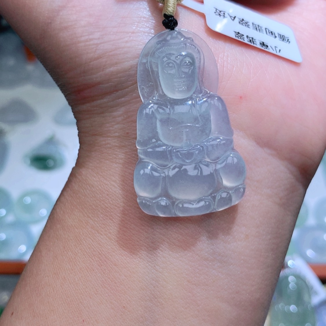 【闪购商品】翡翠颈饰未镶嵌观音