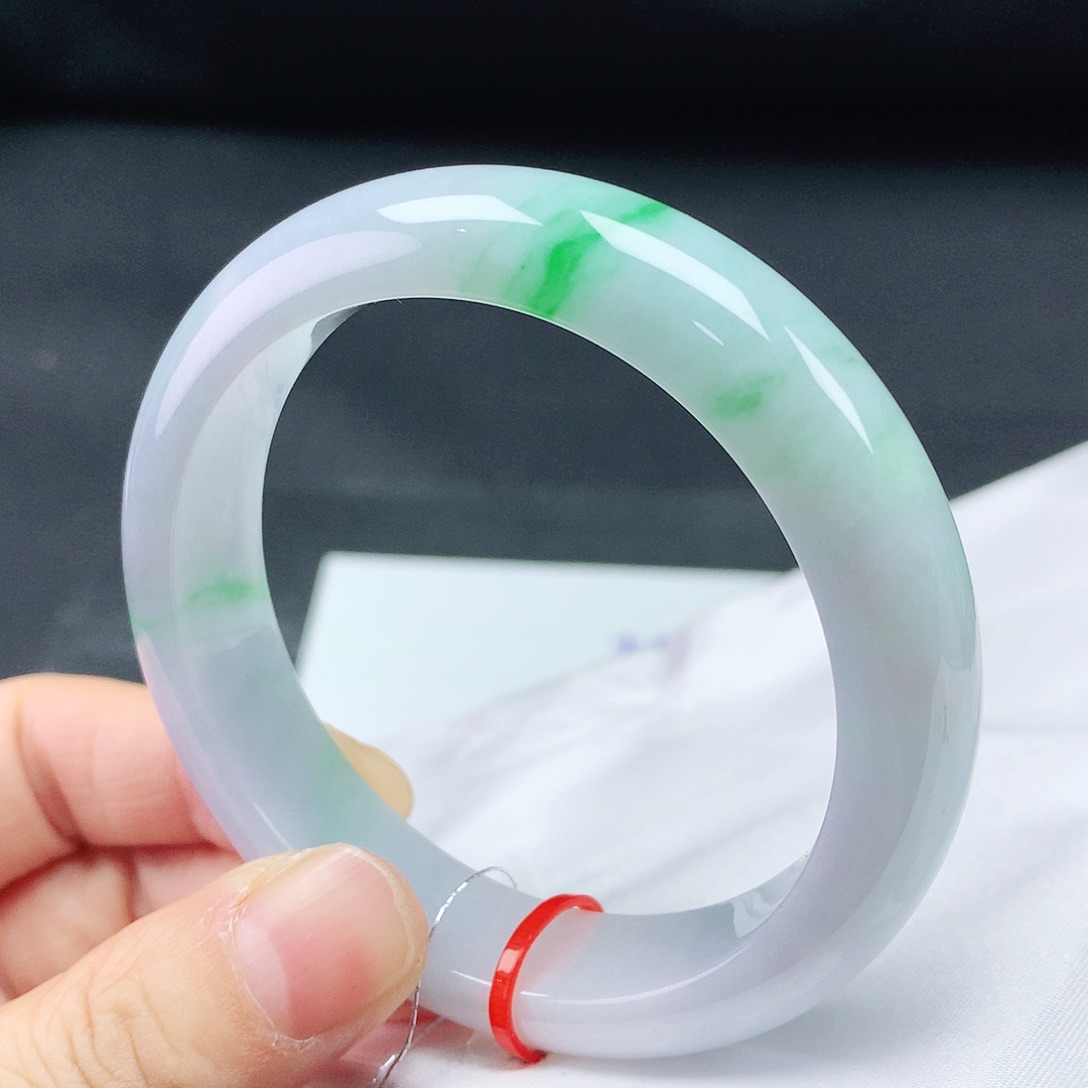 翡翠手镯未镶嵌55+圈