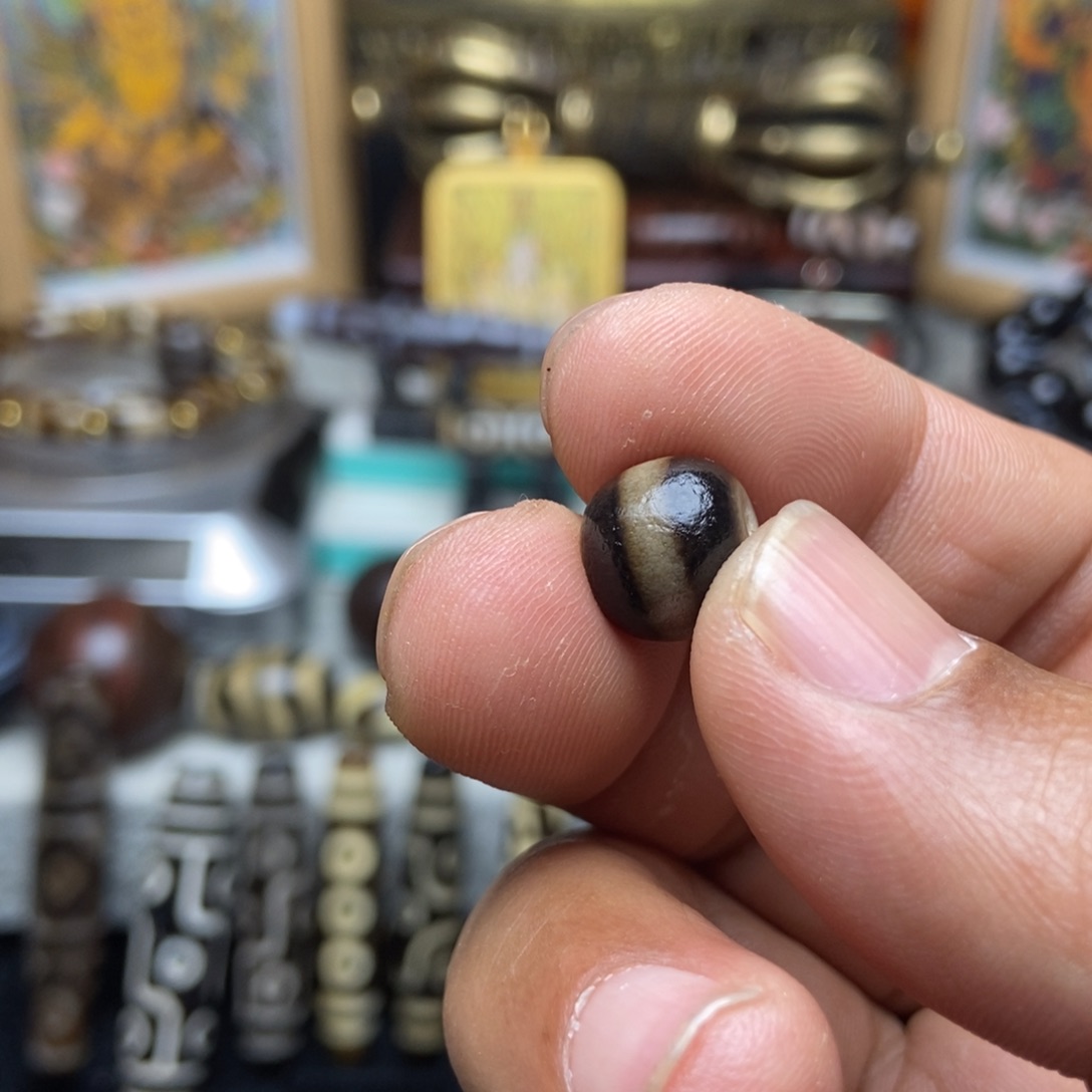 玛瑙/玉髓颈饰未镶嵌大**果